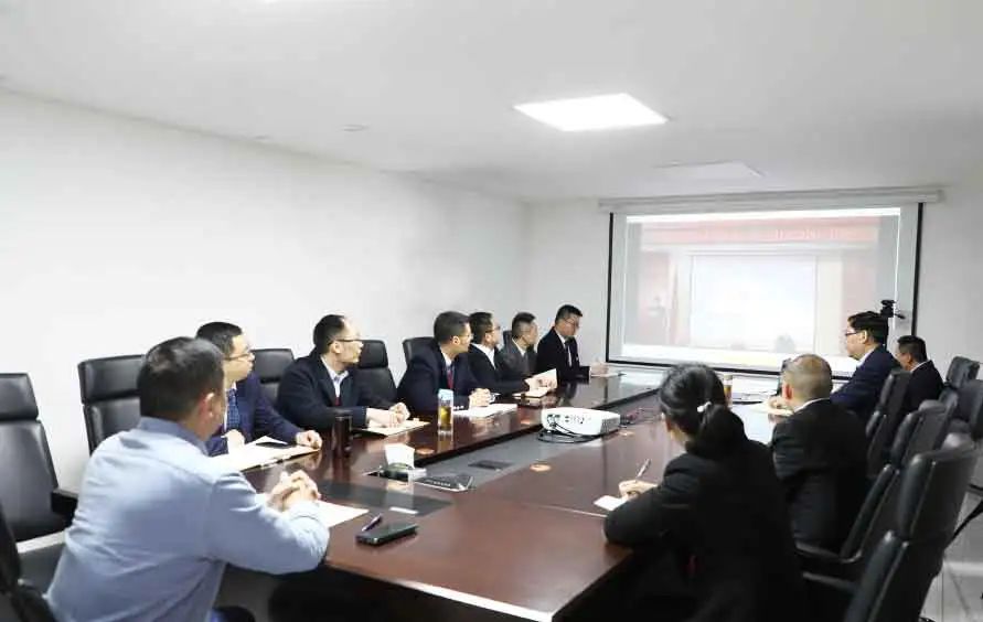 云華教育集團全體員工參加“2022年民用機場專業1+X證書線上說明會”